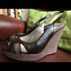 Spiegel leather & natural woven platform pumps